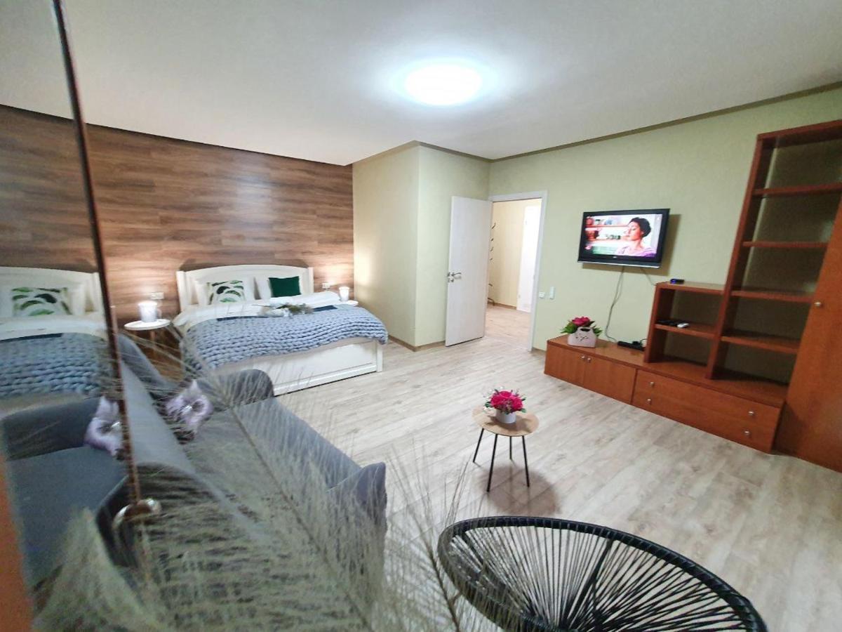 Inn Home Apartments-Olimpiysky Stadium Area Kiev Exterior foto
